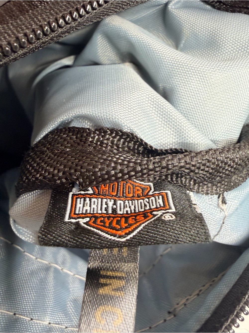 Harley-Davidson Black Nylon Crossbody Belt Bag with Gray Trim - Picture 6 of 6